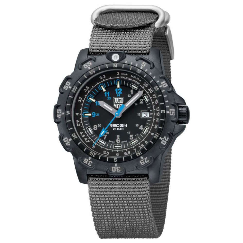 luminox recon 8800