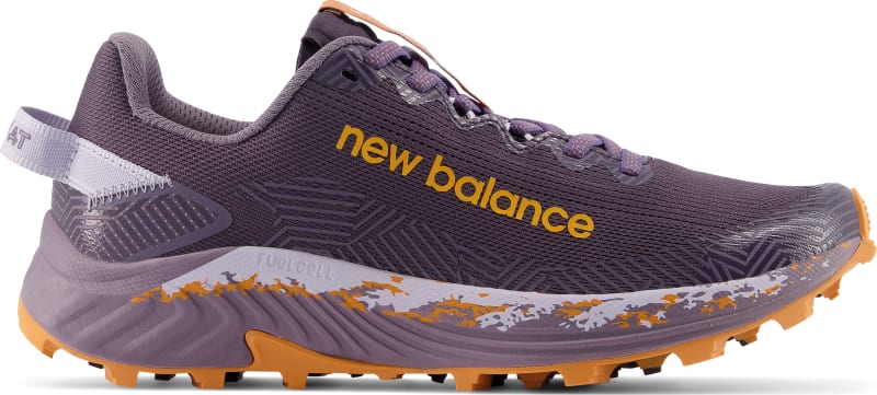 New Balance Women’s Fuelcell Summit Unknown V4